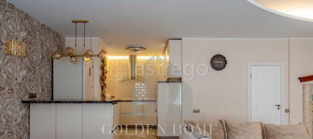 4-комн. квартира, 150 м2, 4/5 эт. Санкт-Петербург - изображение 4