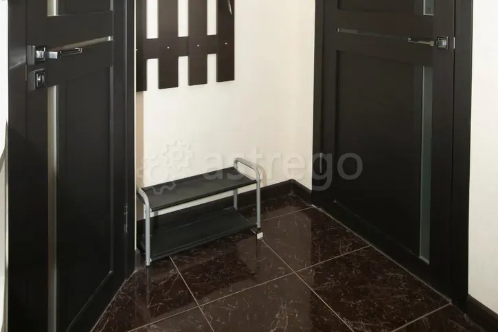 Сдам 1-комн. квартиру, 37.4 м2, 4/9 эт., долгосрочно Санкт-Петербург - изображение 1