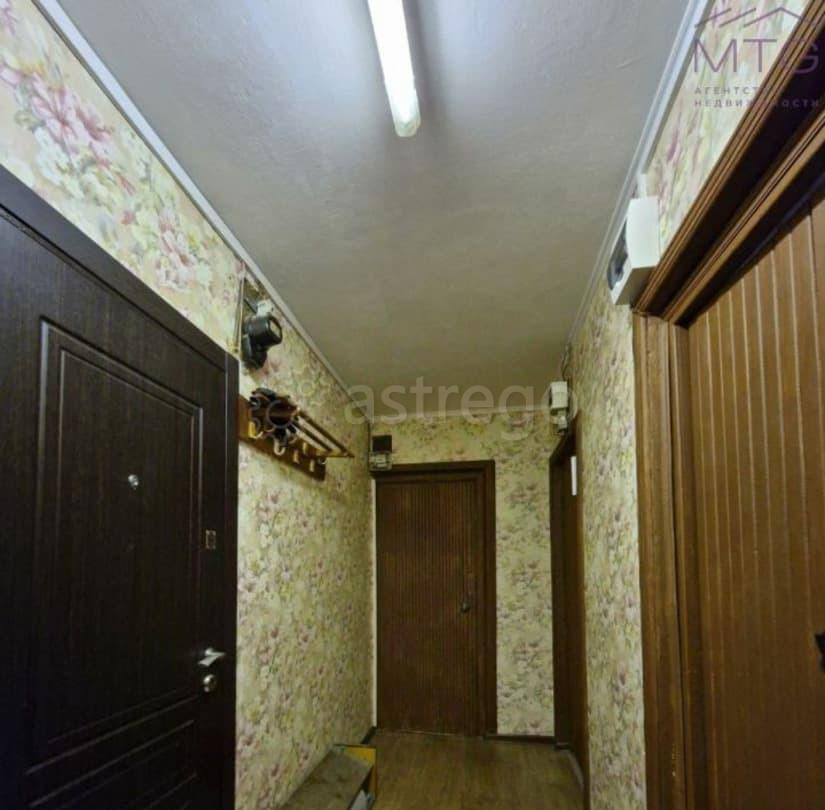 Комната, 18 м2, 1/9 эт. Санкт-Петербург - изображение 4
