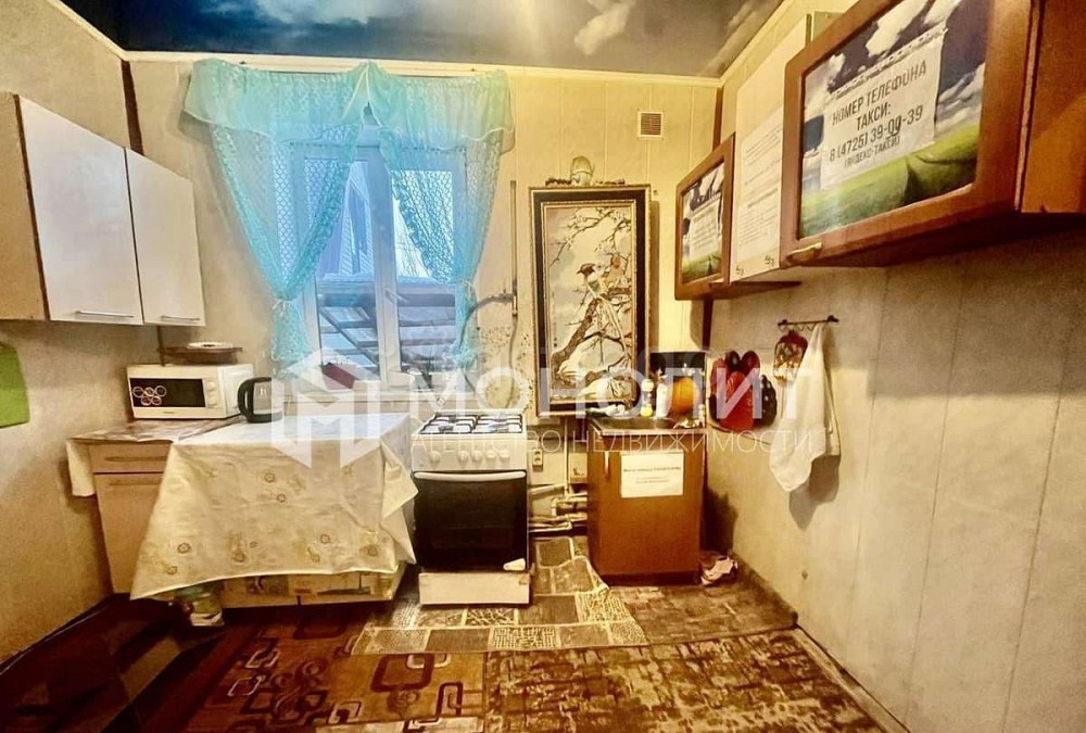 Дом, 300 м2, 2 эт. Старый Оскол - изображение 8