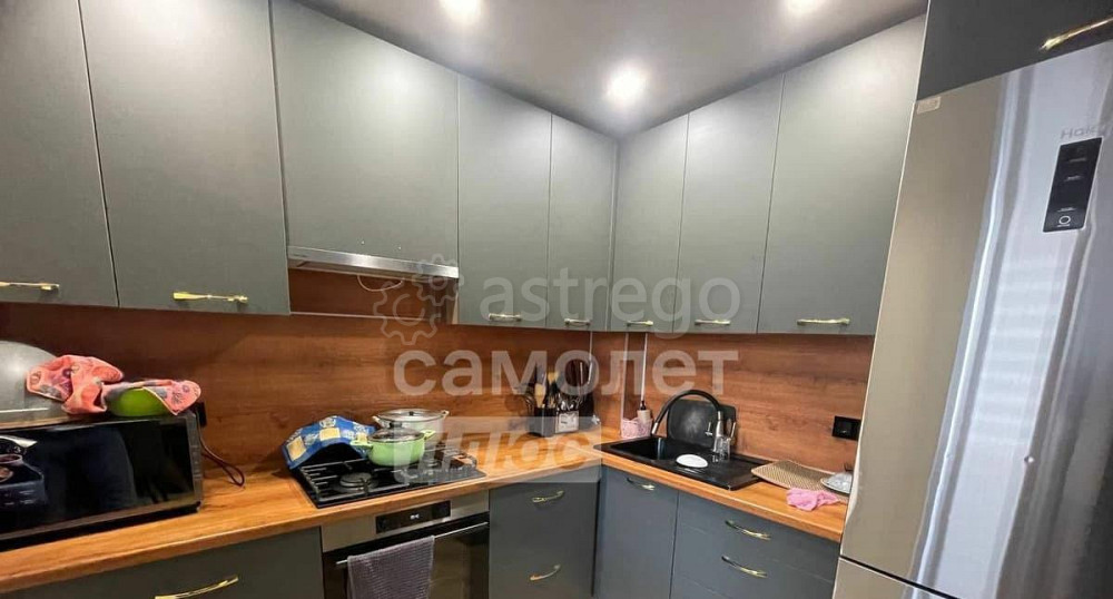 3-комн. квартира, 61.8 м2, 3/5 эт. Коряжма - изображение 1