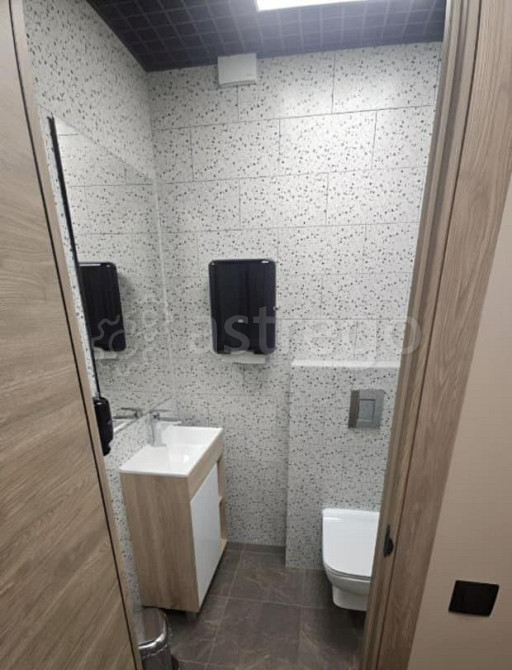 Офис, 99 м2 Красноярск - изображение 6