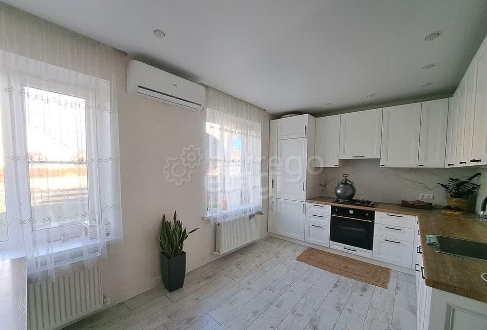 Дом, 128 м, 5.3 сотки, 2 эт. Майкоп - изображение 1