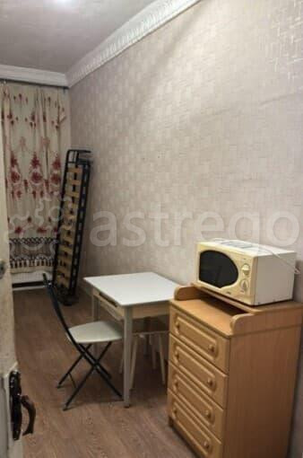 Комната, 10 м2, 5/5 эт. Санкт-Петербург - изображение 1