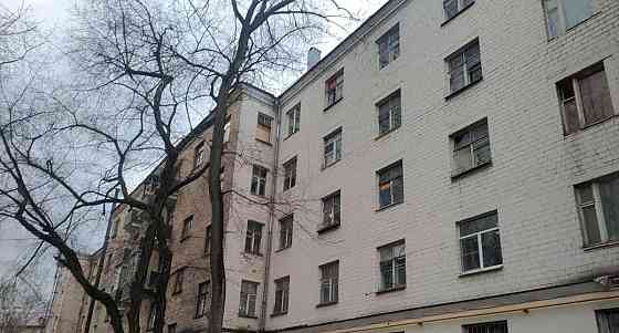 Комната, 38 м2, 5/5 эт. Москва