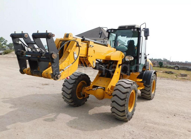 Автопогрузчик MERLO Compact Краснодар - изображение 1