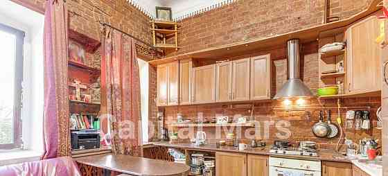 4-комн. квартира, 130 м2, 3/6 эт. Москва