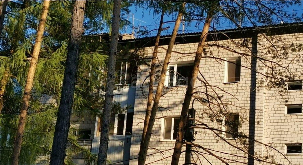 3-комн. квартира, 65 м2, 1/5 эт. Тында - изображение 1