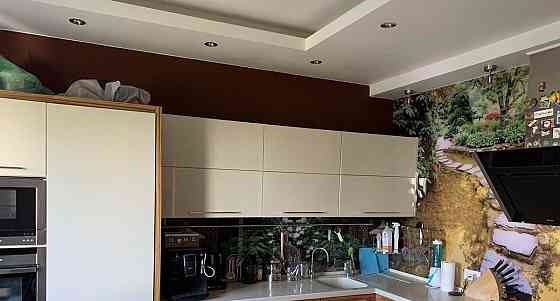 3-комн. квартира, 115 м2, 13/17 эт. Москва