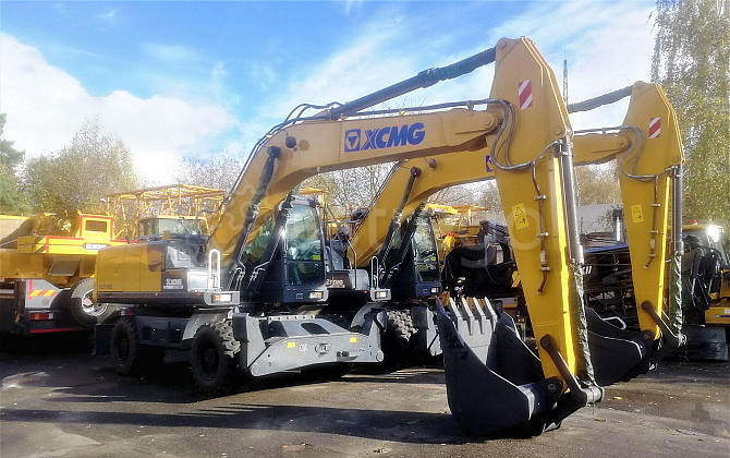 Экскаватор XCMG XE210WD, объем ковша 1 м3 Москва - изображение 1