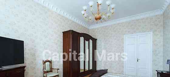5-комн. квартира, 190 м2, 6/7 эт. Москва