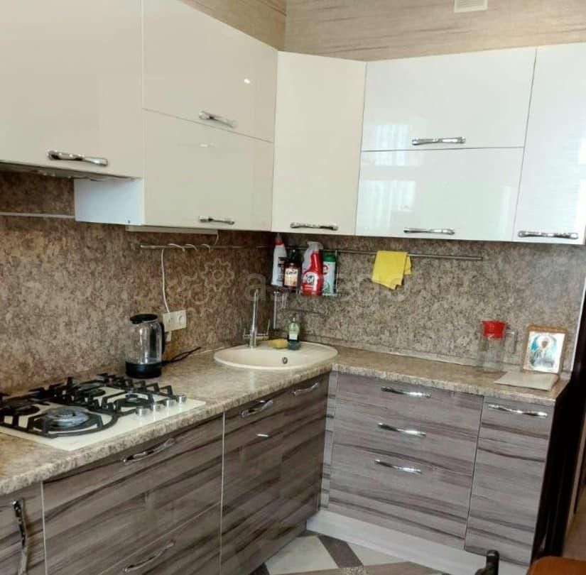 4-комн. квартира, 84.9 м2, 2/2 эт. Нариманов - изображение 1