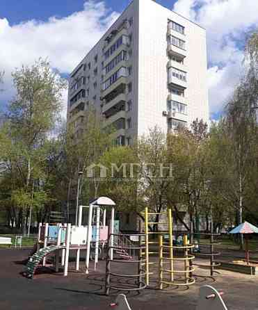 2-комн. квартира, 45 м2, 2/9 эт. Москва