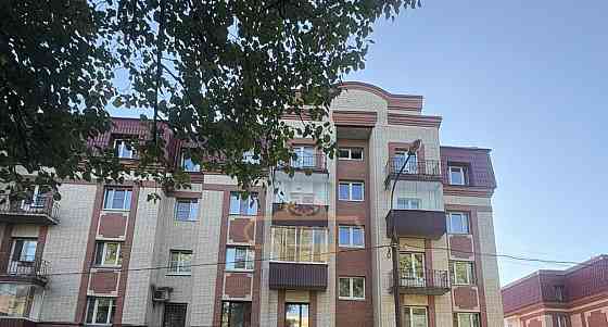 4-комн. квартира, 108.5 м2, 2/5 эт. Санкт-Петербург