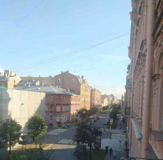 6-комн. квартира, 207.4 м2, 3/5 эт. Санкт-Петербург