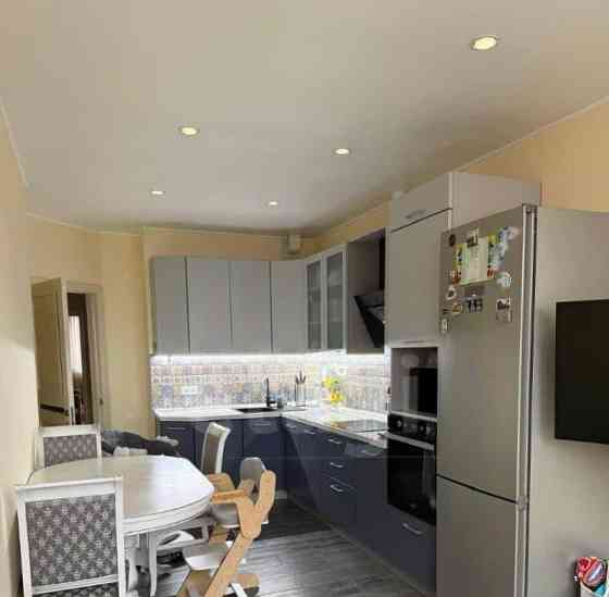 2-комн. квартира, 77 м2, 2/25 эт. Реутов