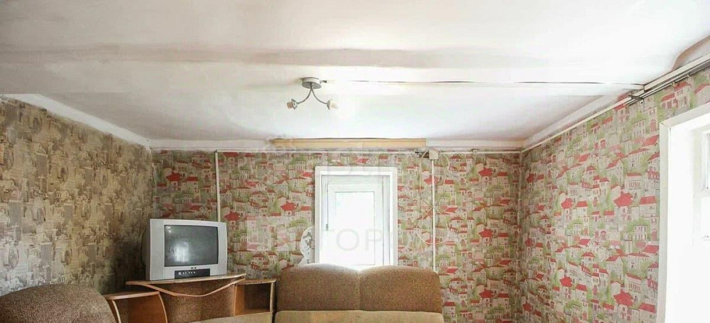 Дом, 28.3 м2, 6 соток, 1 эт. Новоалтайск - изображение 1