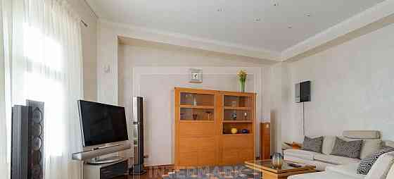 3-комн. квартира, 125 м2, 3/4 эт. Москва