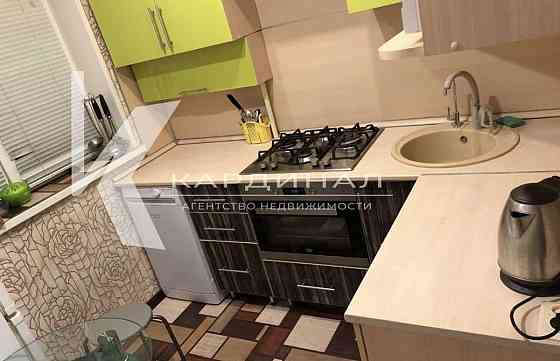 3-комн. квартира, 61 м2, 1/5 эт. Старый Оскол