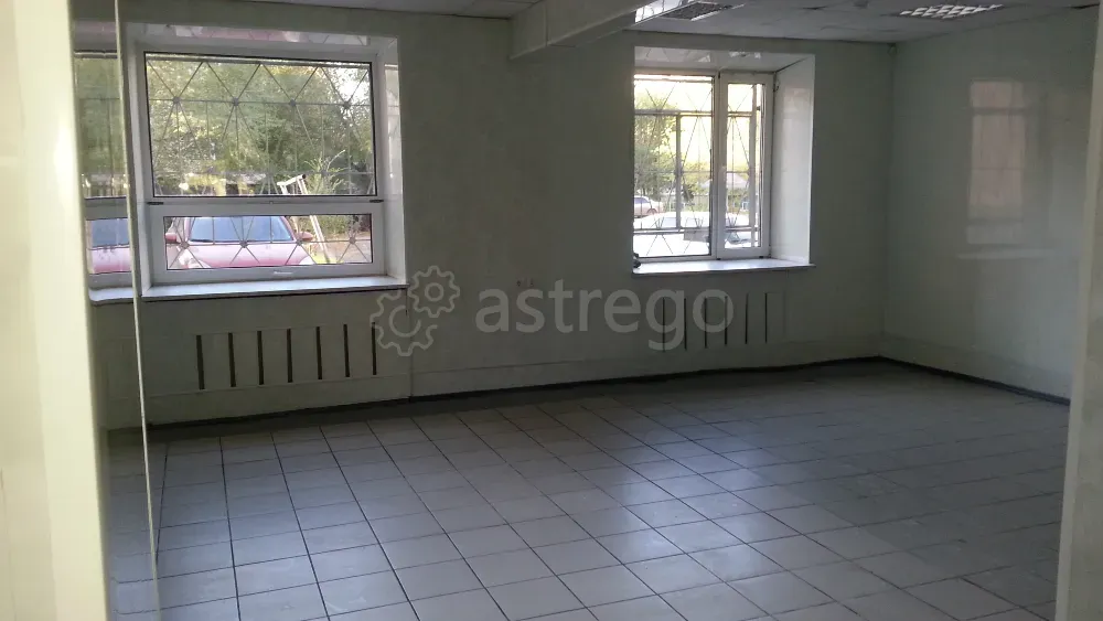 Сдам помещение свободного назначения, 71.3 м2, долгосрочно Курган - изображение 1