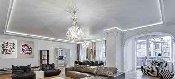 4-комн. квартира, 340 м2, 2/8 эт. Москва