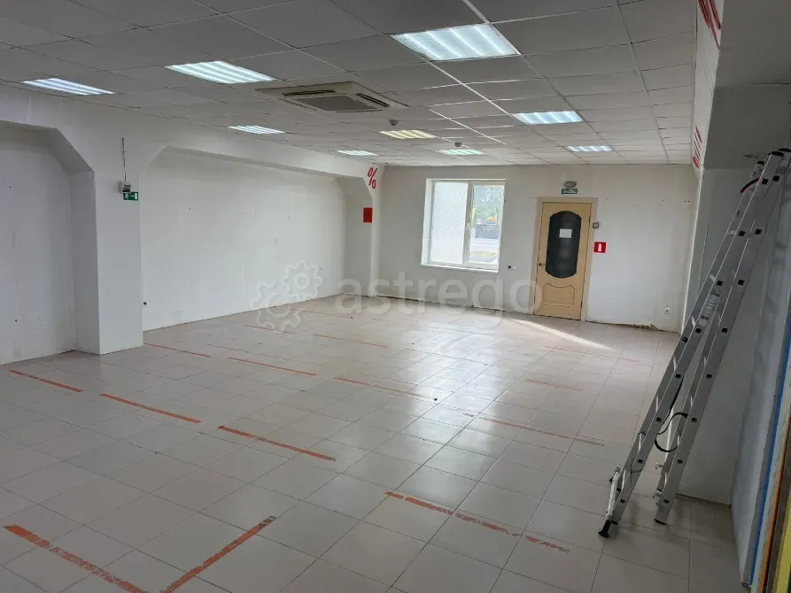 Сдам торговое помещение, 77 м2 Крымск - изображение 4