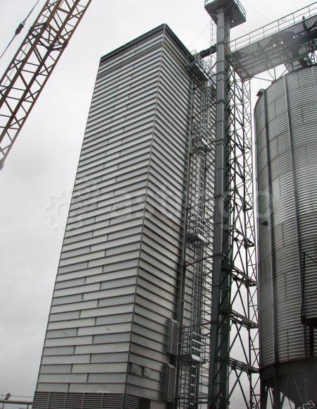 Зерносушилка энергосберегающая поточная Strahl 15000 FRPX с двумя горелками и зоной отлежки Санкт-Петербург - изображение 1