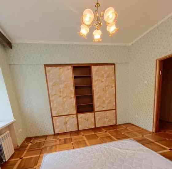 3-комн. квартира, 77 м2, 3/5 эт. Москва