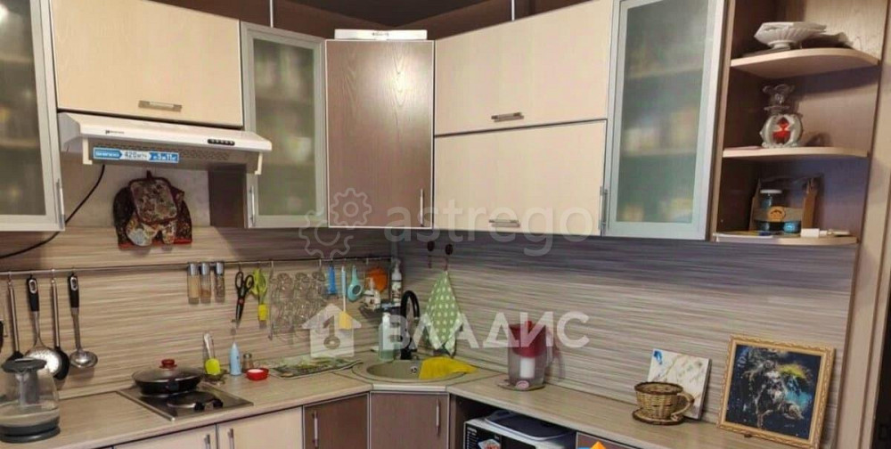 2-комн. квартира, 52 м2, 4/5 эт. Бийск - изображение 2