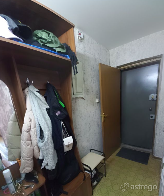 Продам 1-комн. квартиру,  29.9 м2,  2/6 этаж Екатеринбург - изображение 3