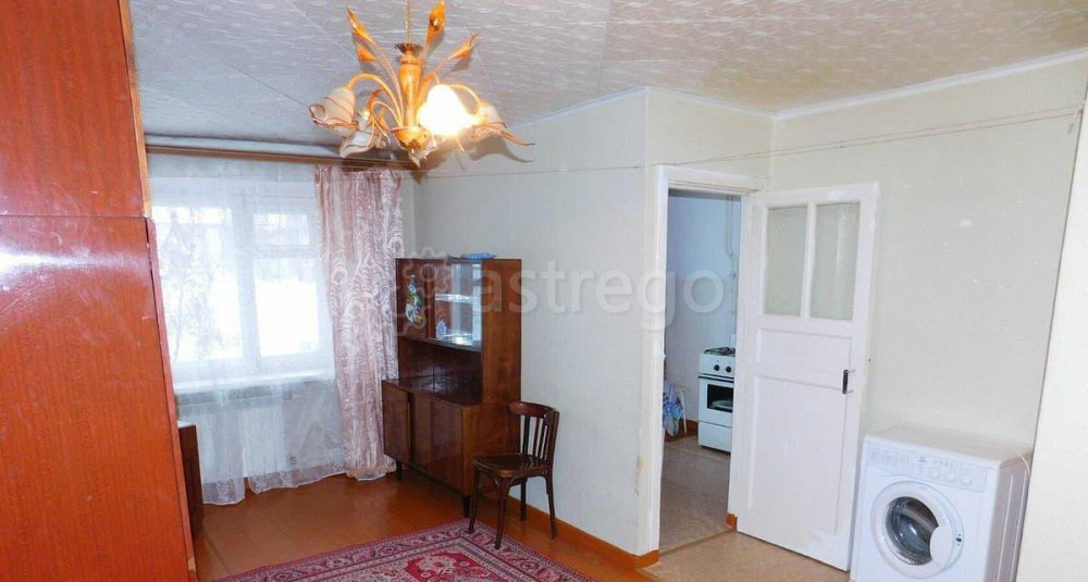 2-комн. квартира, 42 м2, 1/3 эт. Барнаул - изображение 2