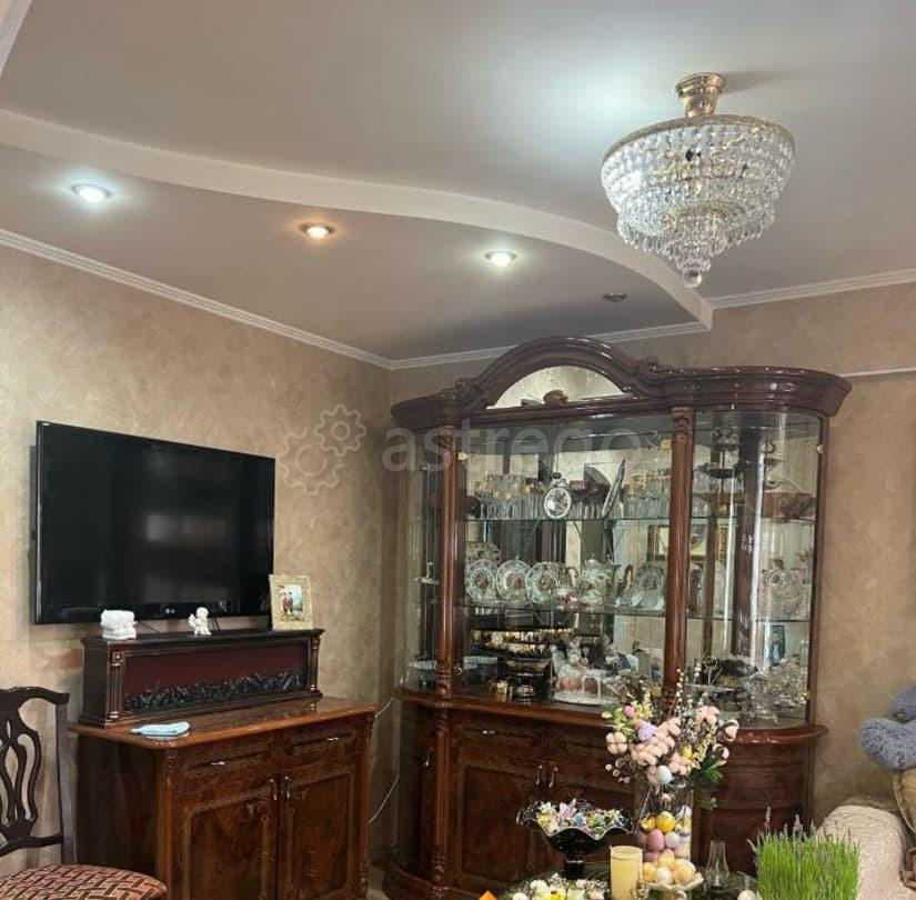 2-комн. квартира, 50.4 м2, 1/5 эт. Райчихинск - изображение 1