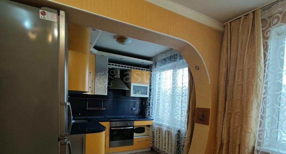 3-комн. квартира, 58.6 м2, 3/5 эт. Рубцовск - изображение 1