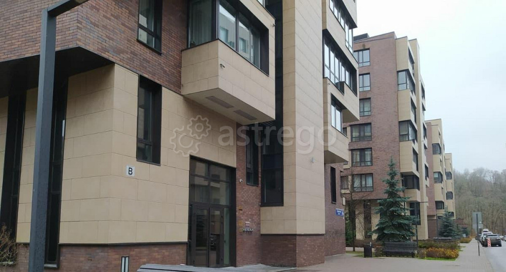 4-комн. квартира, 130 м2, 3/5 эт. Химки - изображение 1