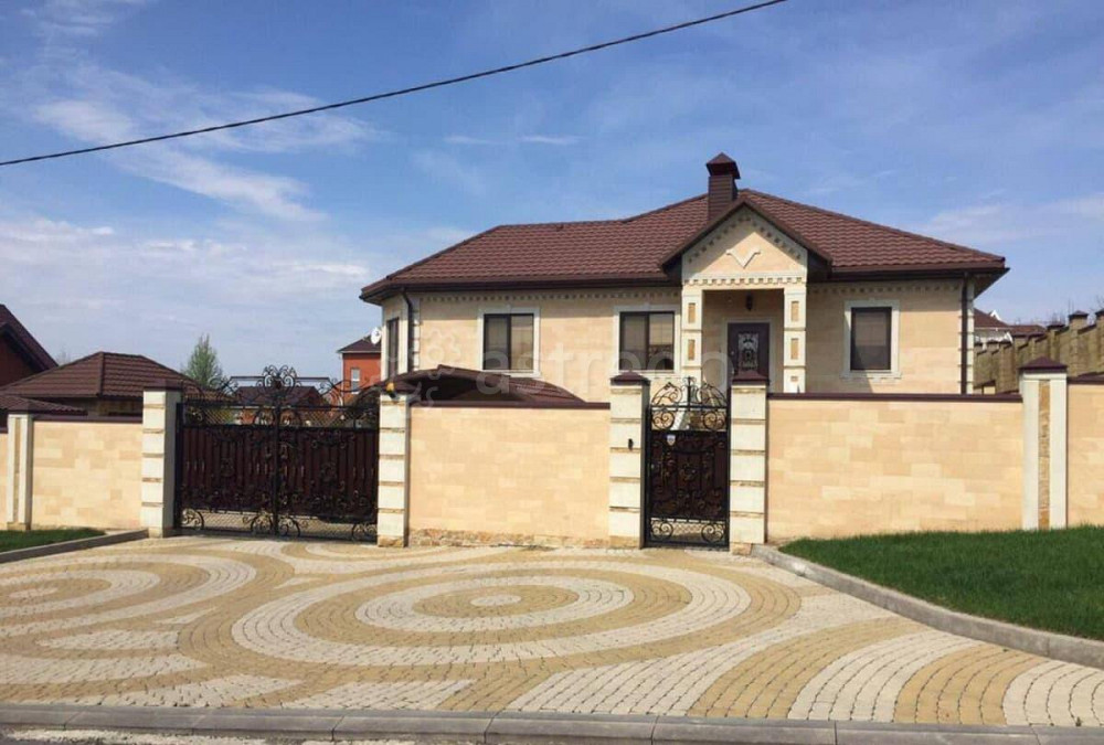 Дом, 206 м2, 14 соток Белгород - изображение 1