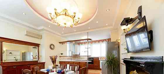 5-комн. квартира, 190 м2, 8/8 эт. Москва