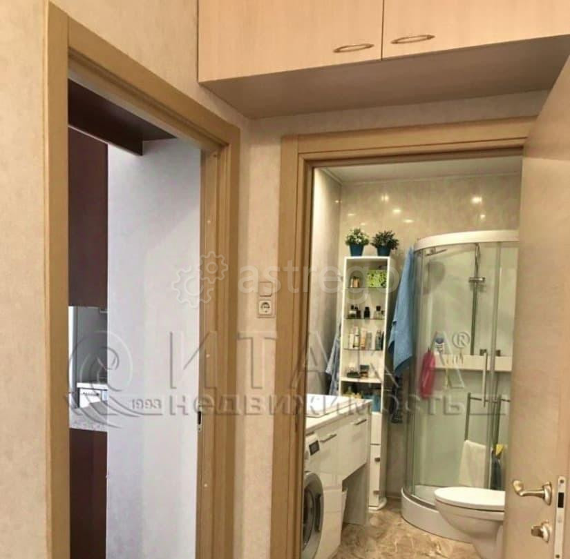 Комната, 43 м2, 2/6 эт. Санкт-Петербург - изображение 4