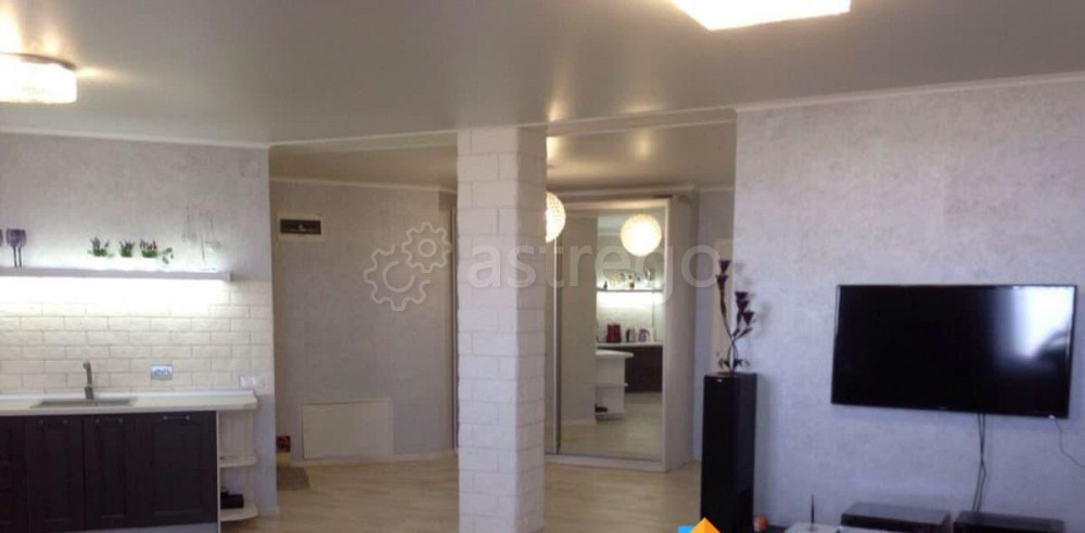 2-комн. квартира, 75 м2, 8/9 эт. Астрахань - изображение 1