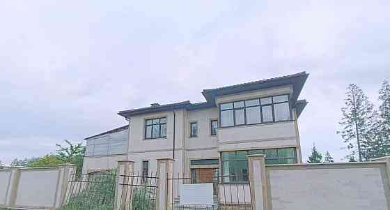 Коттедж, 400 м2, 18.03 сотки, 3 эт. Химки