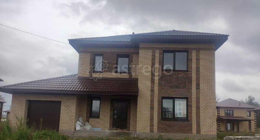 Коттедж, 189 м2, 8 соток, 2 эт. Новоалтайск - изображение 1