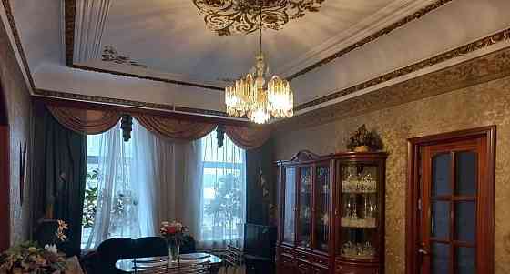 5-комн. квартира, 137 м2, 4/5 эт. Санкт-Петербург
