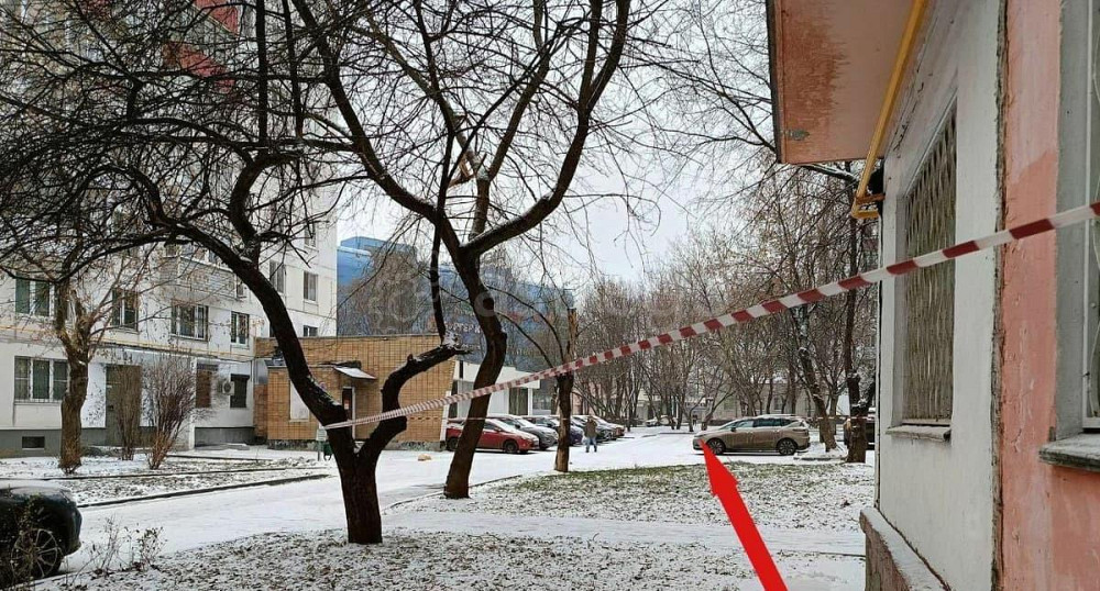 Комната, 9.5 м2, 2/5 эт. Москва - изображение 2