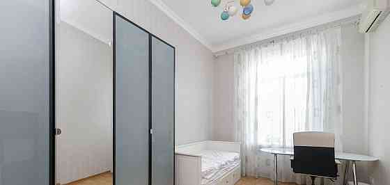 4-комн. квартира, 180 м2, 4/4 эт. Москва