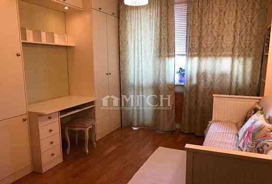 3-комн. квартира, 62.7 м2, 2/12 эт. Москва