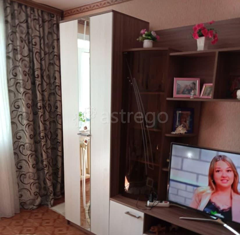 3-комн. квартира, 55.3 м2, 2/5 эт. Белогорск - изображение 3