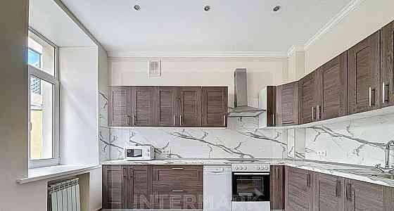 2-комн. квартира, 66 м2, 3/6 эт. Москва