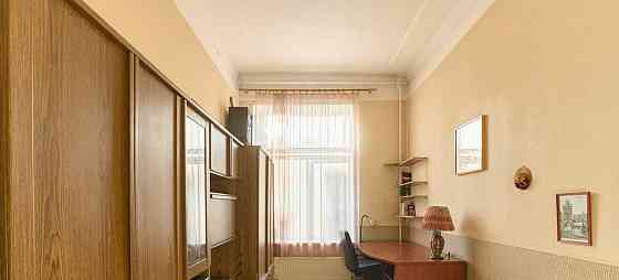 4-комн. квартира, 95.1 м2, 3/3 эт. Санкт-Петербург