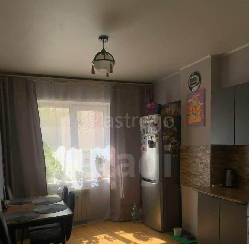 3-комн. квартира, 74.4 м2, 1/9 эт. Горно-Алтайск - изображение 1