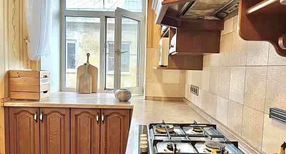 4-комн. квартира, 112 м2, 4/5 эт. Санкт-Петербург
