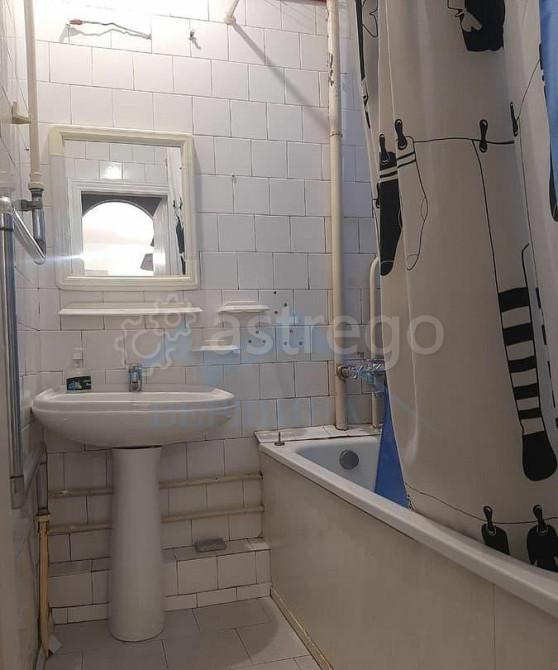 2-комн. квартира, 64 м2, 3/5 эт. Норильск - изображение 2